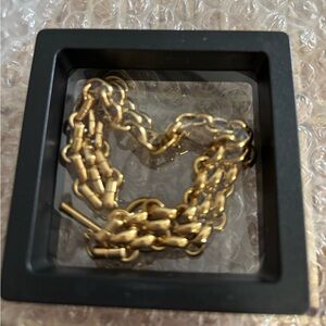 Elegant Gold tone Chain Bracelet